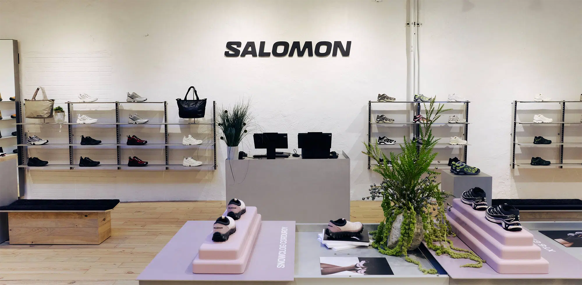 Banner 1 - Salomon Rom&acirc;nia