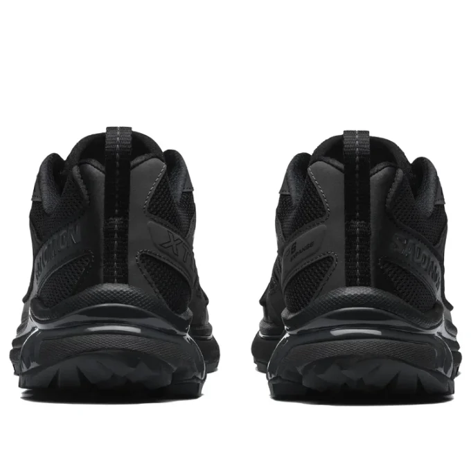 XT-6 Expanse „Black Asphalt”