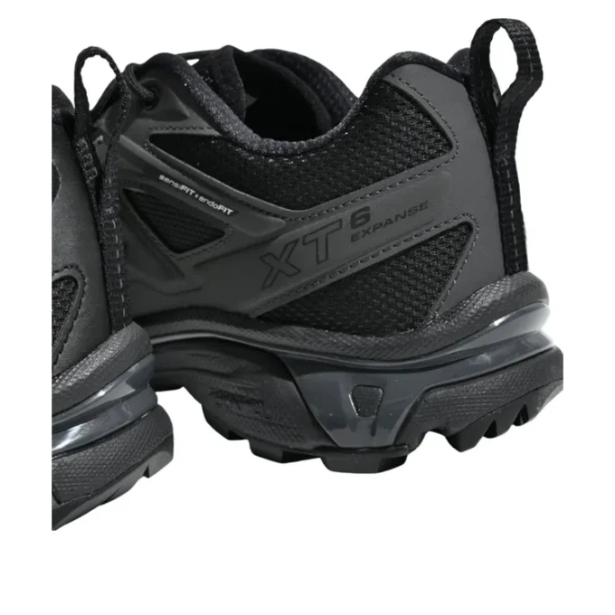 XT-6 Expanse „Triple Black”