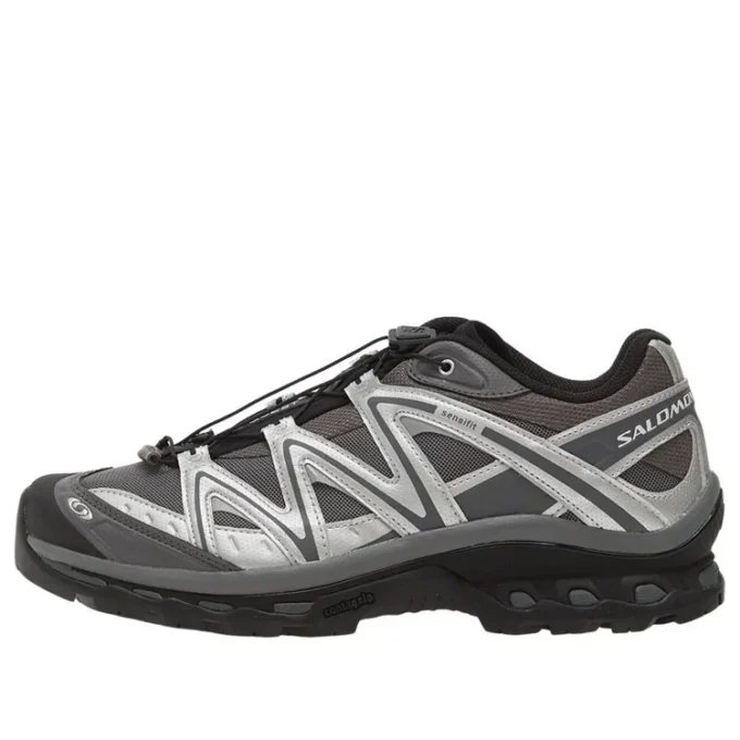 XT-QUEST „Black Silver Castlerock”