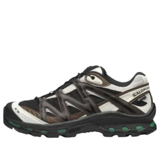 XT-QUEST Gore-Tex „Black Delicioso”