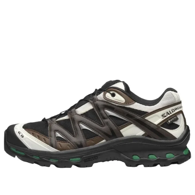 XT-QUEST Gore-Tex „Black Delicioso”